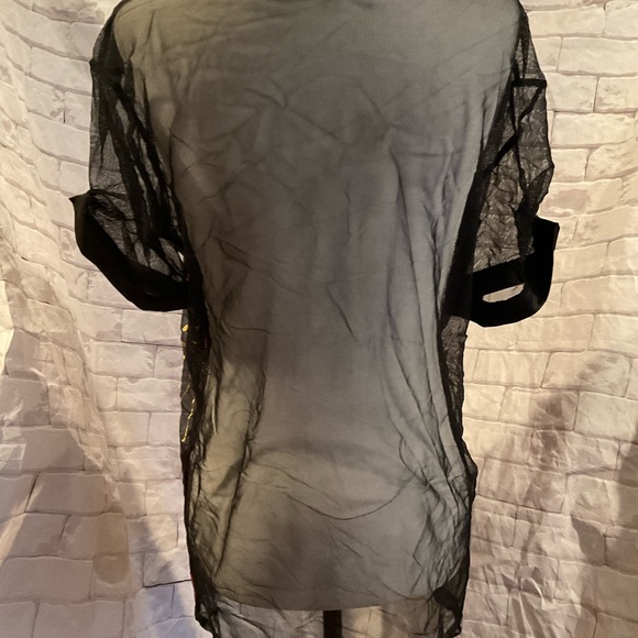 “ EMBROIDERED FLORAL TOP” Sheer Black Netting with Lovely Embroidery. - Picture 4 of 13